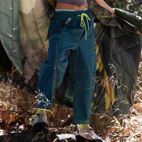 NEW Free People In The Wild Pants - Picture 2 of 9